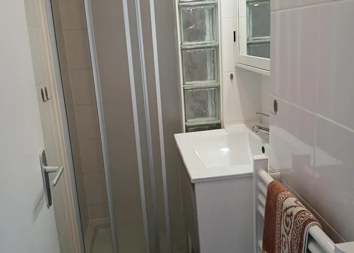 Confort Hyper Centre *