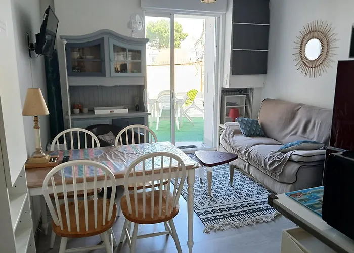 Confort Hyper Centre * Ρουαγιάν